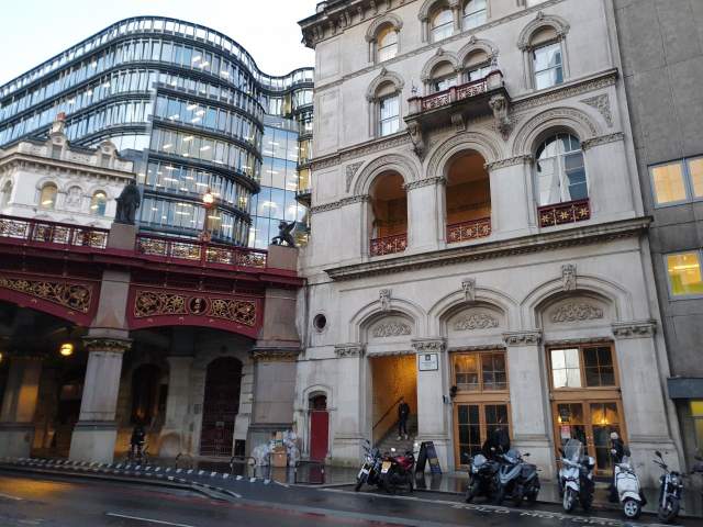 Image of Farringdon Tap